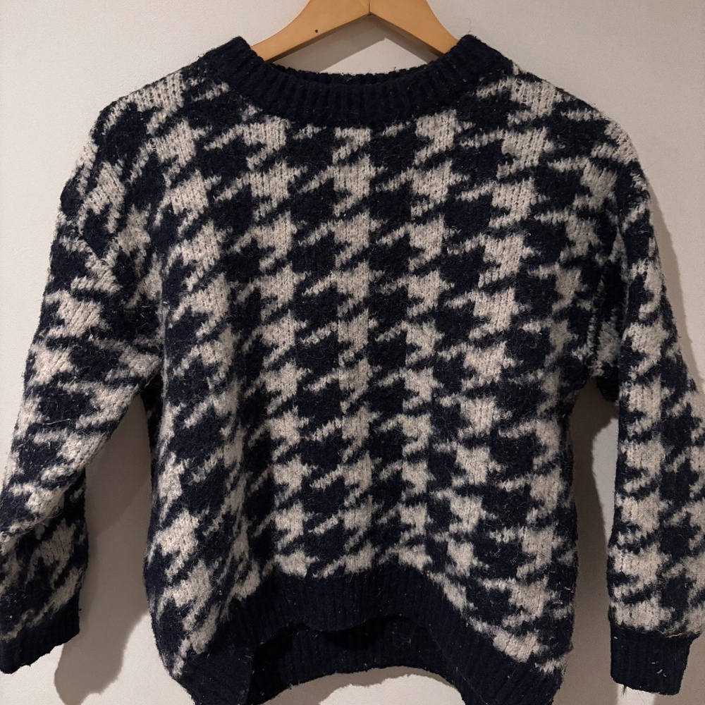 Oak + Forst Wool Sweater size Small